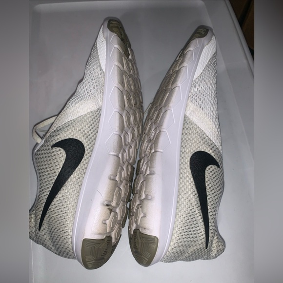 Nike Flex Athletic Shoes main image 4